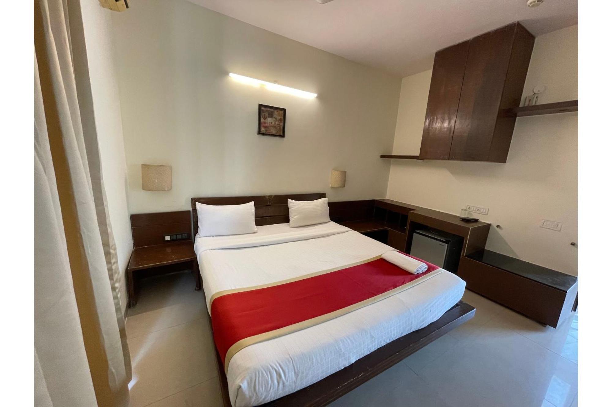 Super Hotel O Petunia Boutique Hotel Μπανγκαλόρ Εξωτερικό φωτογραφία